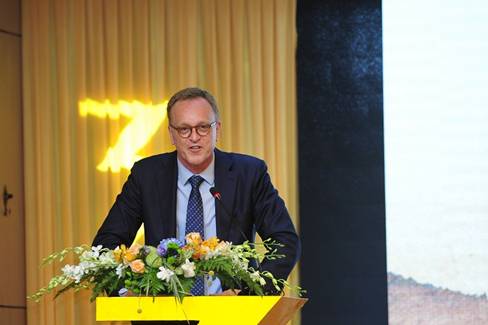 中国经济体制求正规英国365网址_be365经常登不上_beat365亚洲版登录基金会“巴山轮会议”三十周年座谈会召开                                                                    