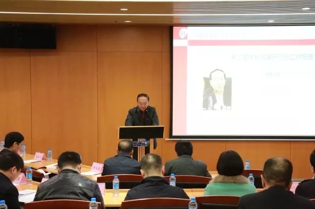 中国经济体制求正规英国365网址_be365经常登不上_beat365亚洲版登录基金会南岭当选深圳市体改研究会会长                                                                        